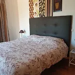 Oura V4 Marisa With Private Pool Villa *