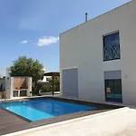 Oura V4 Marisa With Private Pool Villa *