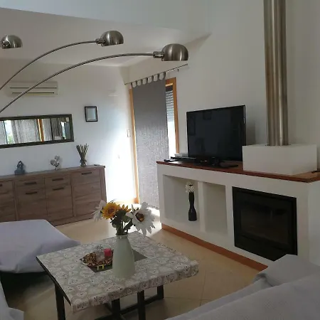 Oura V4 Marisa With Private Pool Вилла Албуфейра