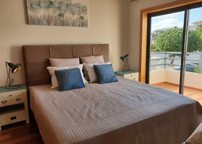 Oura V4 Marisa With Private Pool וילה